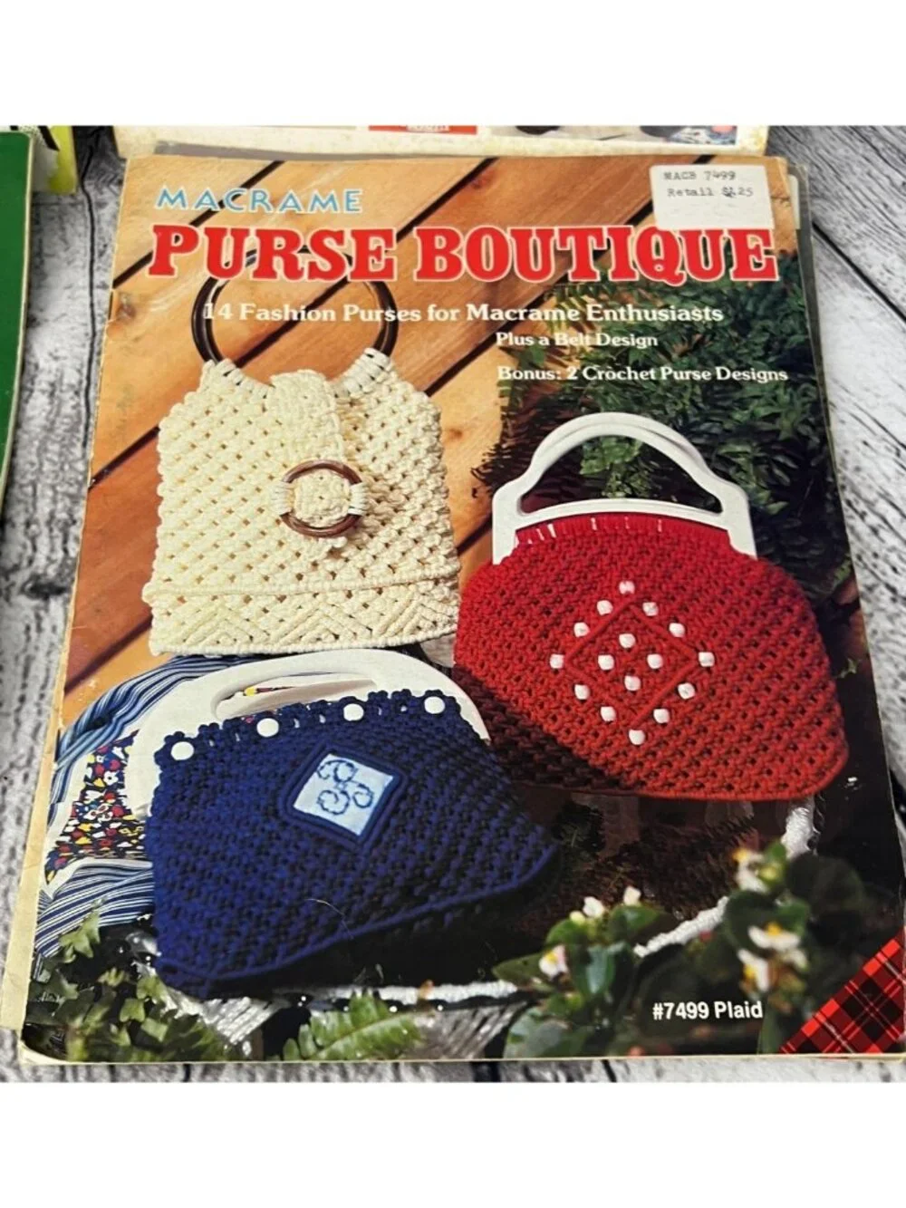 Vintage Macrame Pattern Books Handbags Plant Hangers Christmas Lot of 10 - Picture 11 of 14